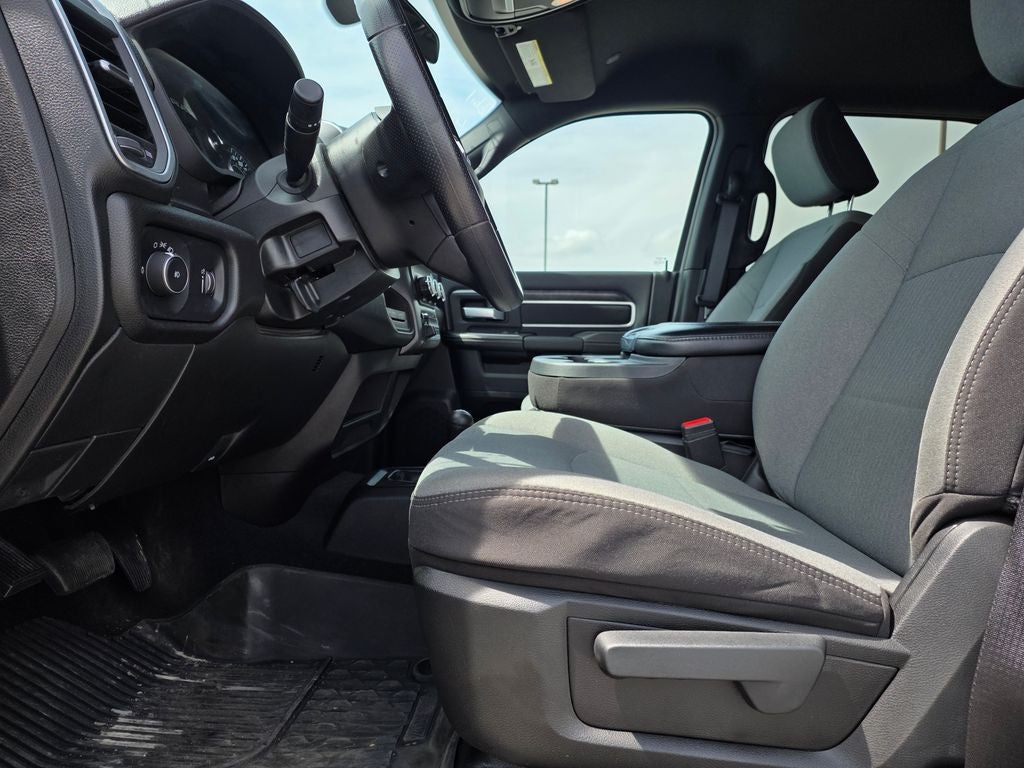 2024 RAM 3500 SLT