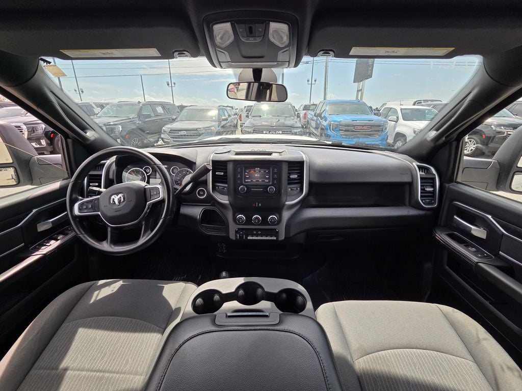 2024 RAM 3500 SLT