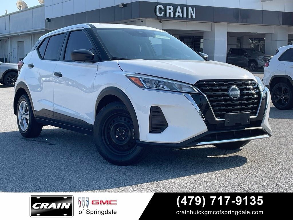 2023 Nissan Kicks S