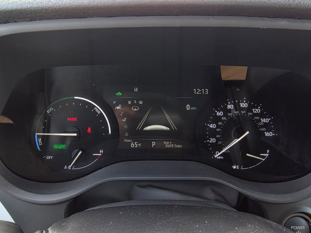 2025 Toyota Sienna XLE 8 Passenger