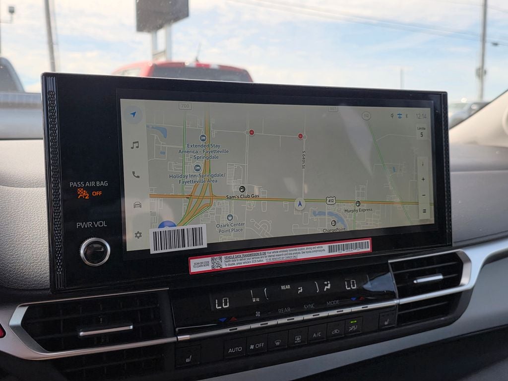 2025 Toyota Sienna XLE 8 Passenger