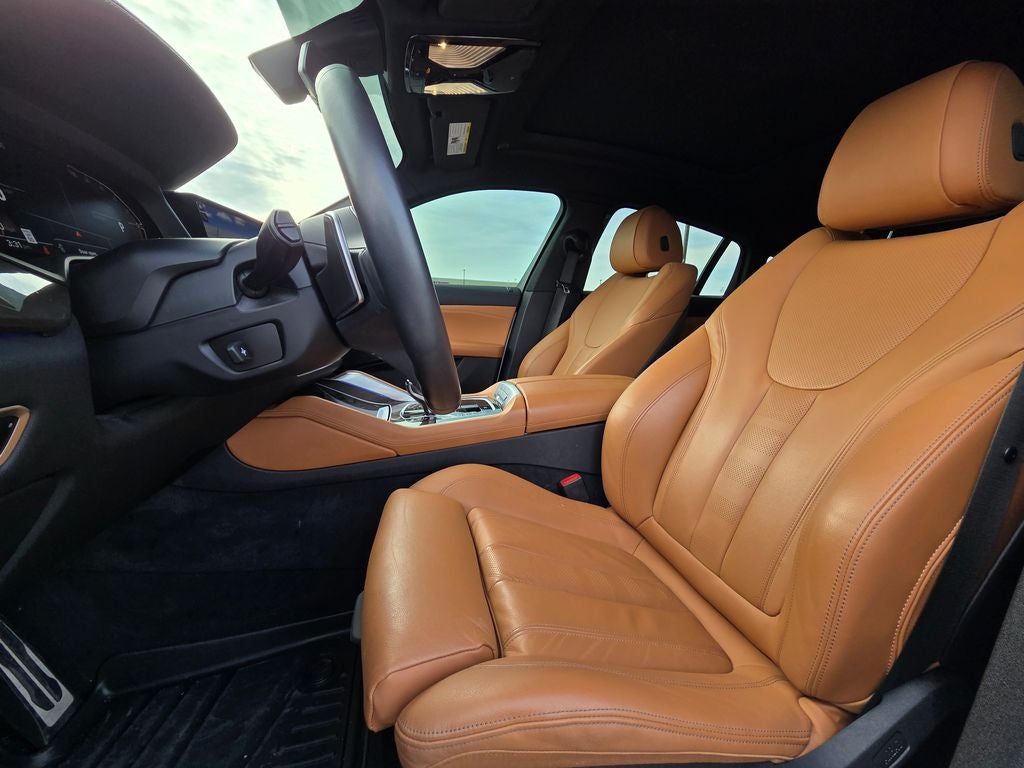 2022 BMW X6 xDrive40i