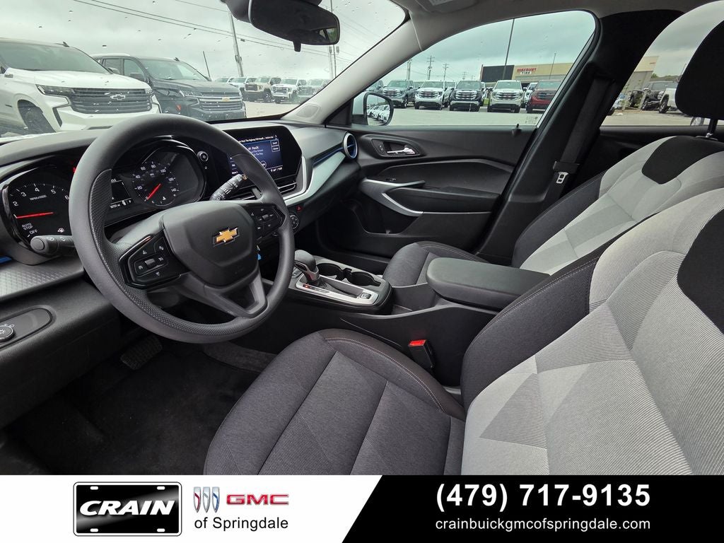 2025 Chevrolet Trax LS Conv / Heated Seats