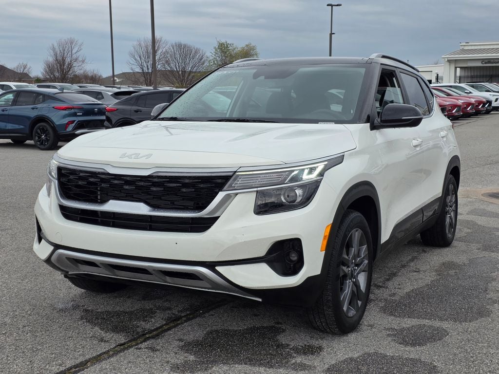 2023 Kia Seltos S