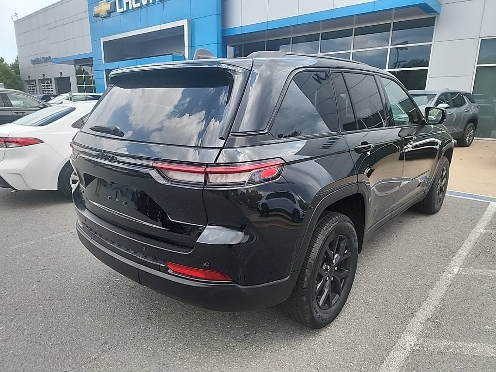 2024 Jeep Grand Cherokee Altitude