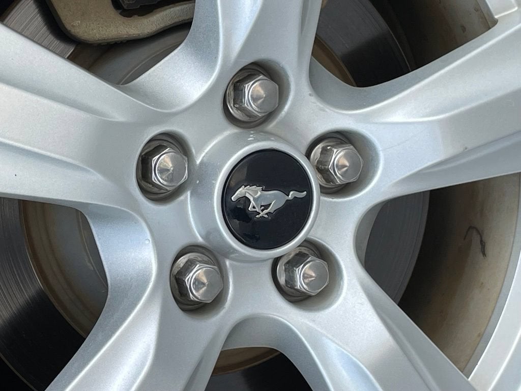 2017 Ford Mustang V6