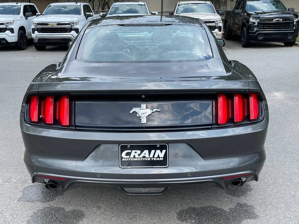 2017 Ford Mustang V6