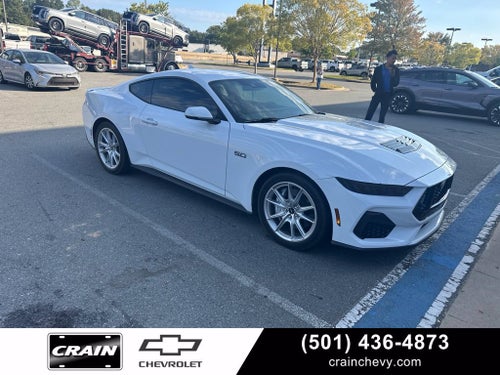 2025 Ford MUSTANG Base