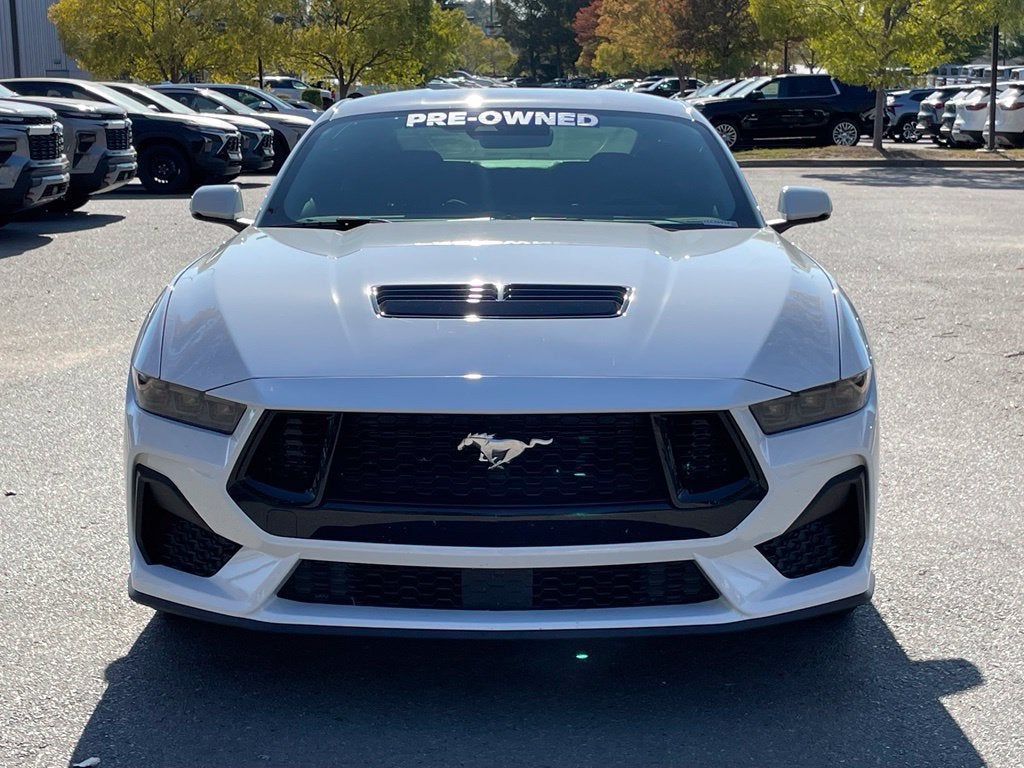 2025 Ford MUSTANG Base