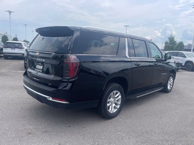 2025 Chevrolet Suburban LT