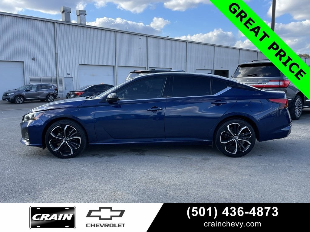 2023 Nissan Altima 2.5 SR