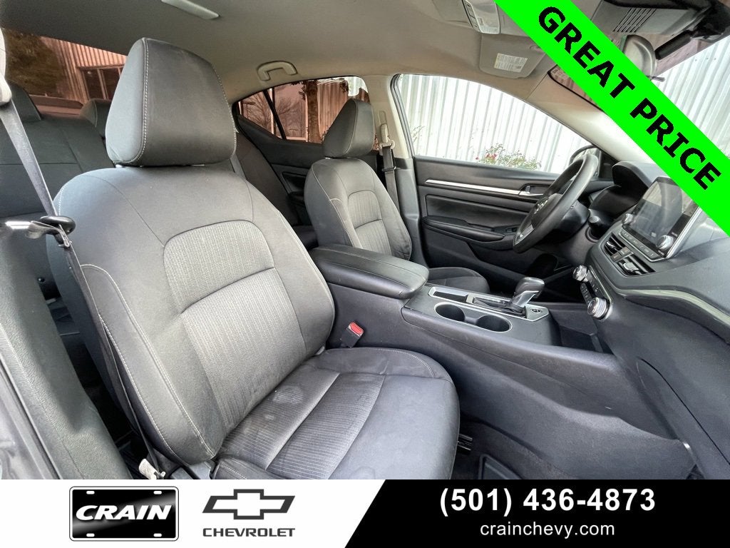 2022 Nissan Altima 2.5 SV