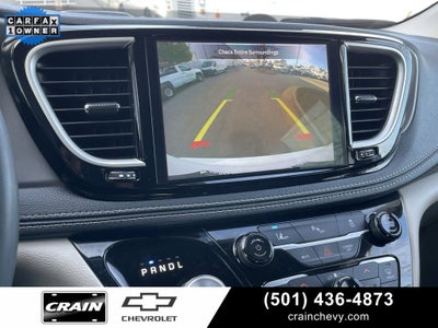 2023 Chrysler Pacifica Hybrid Touring L