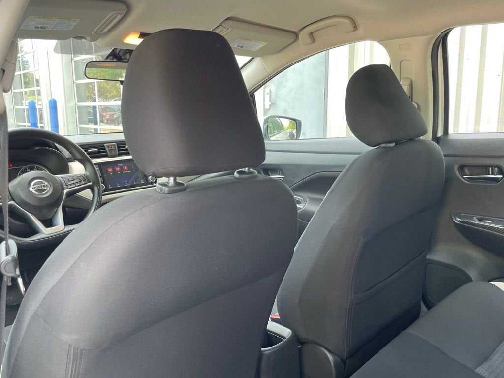 2022 Nissan Versa SV