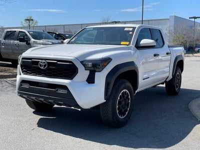 2024 Toyota Tacoma 4WD SR5