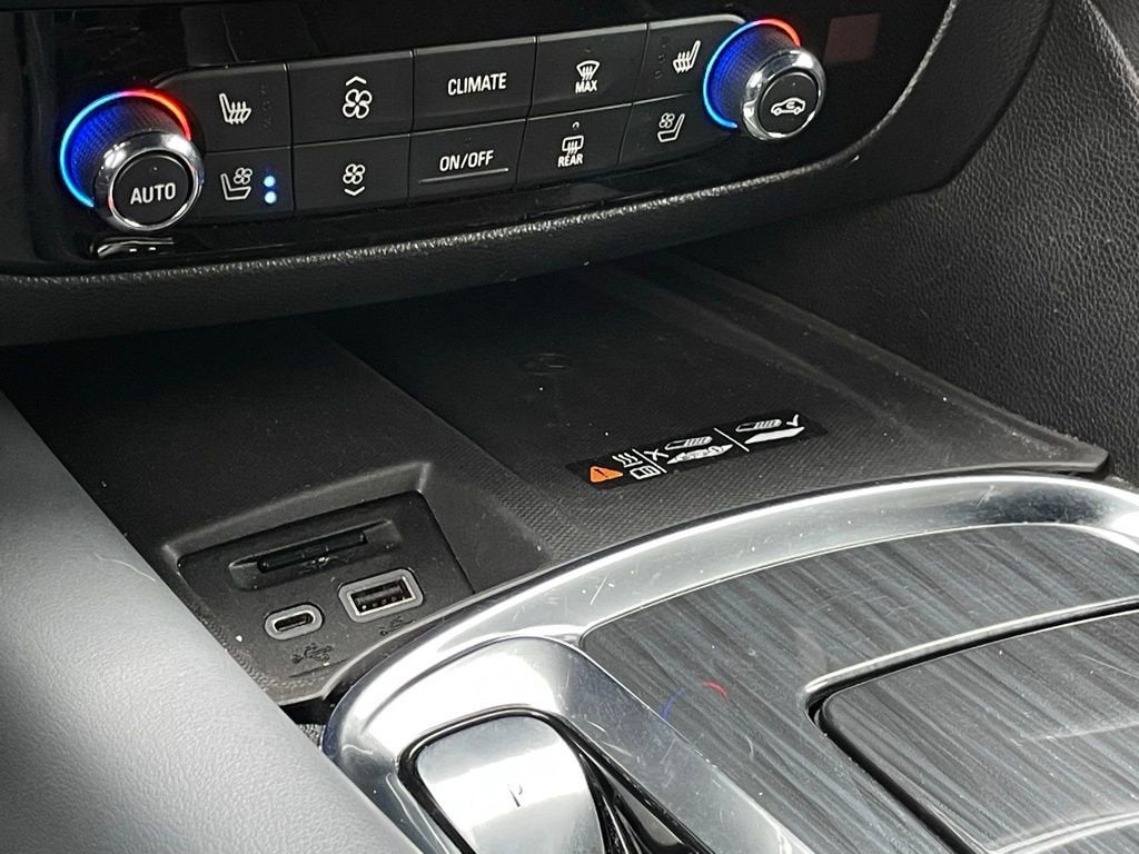 2024 Buick Enclave Premium