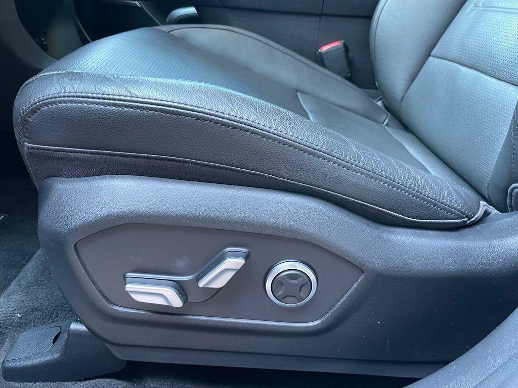 2025 Hyundai Santa Fe Hybrid Limited