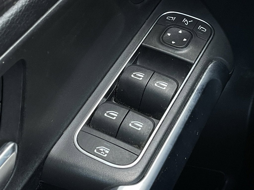 2022 Mercedes-Benz GLB GLB 250