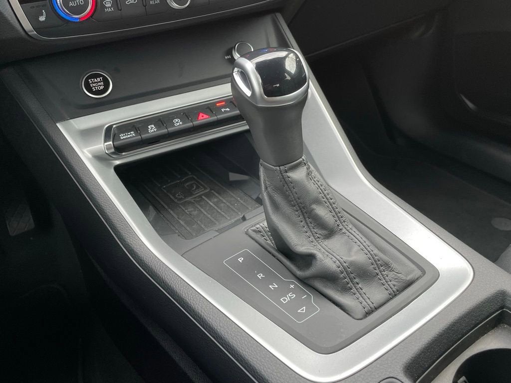 2024 Audi Q3 S line Premium