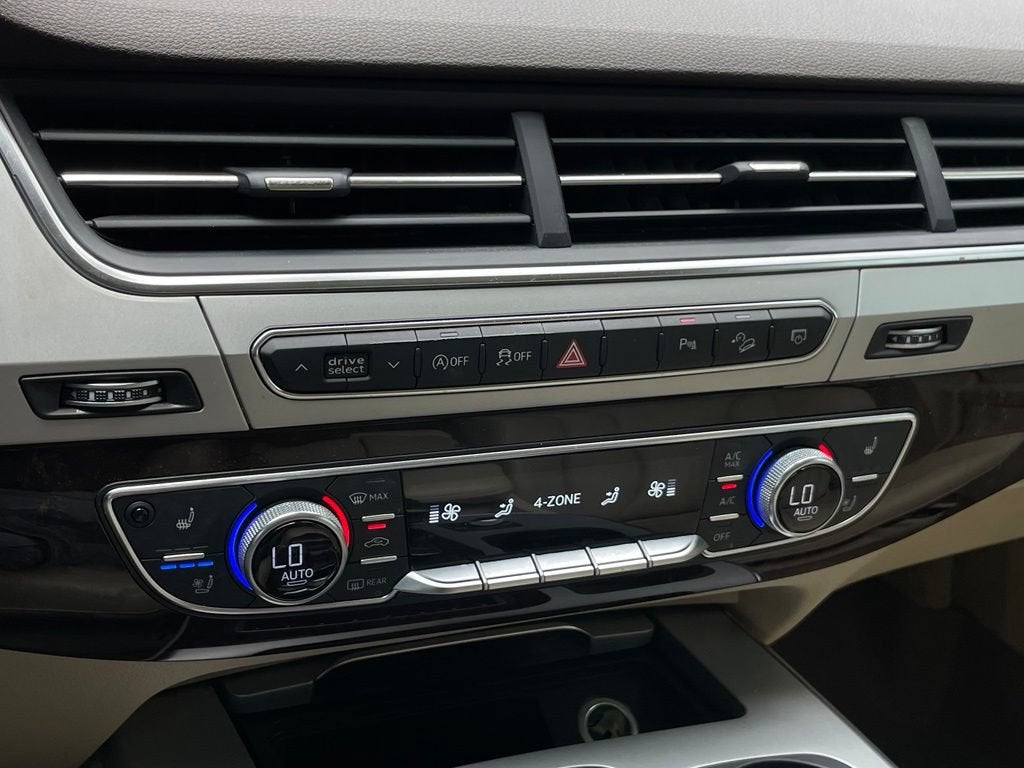 2019 Audi Q7 Premium Plus