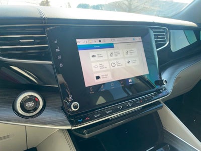 2023 Jeep Wagoneer L Series II