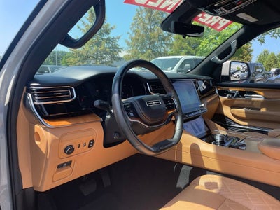 2022 Jeep Grand Wagoneer Series III