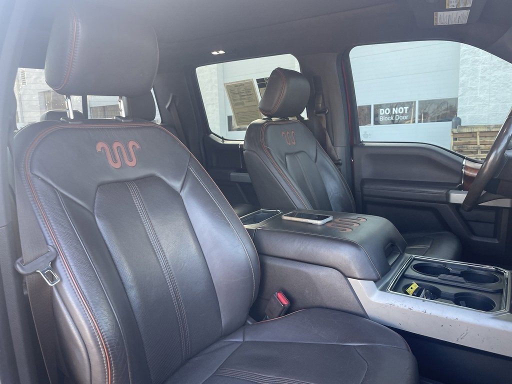 2017 Ford Super Duty F-250 SRW Lariat