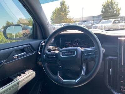 2025 GMC Acadia AT4