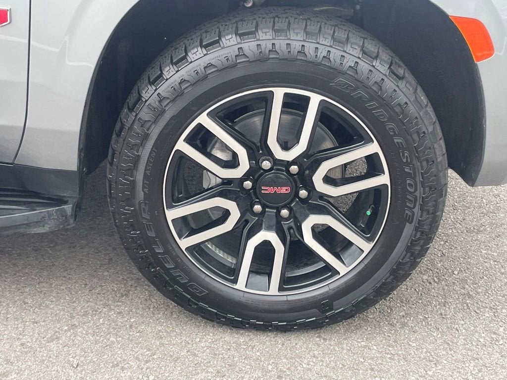 2023 GMC Yukon AT4