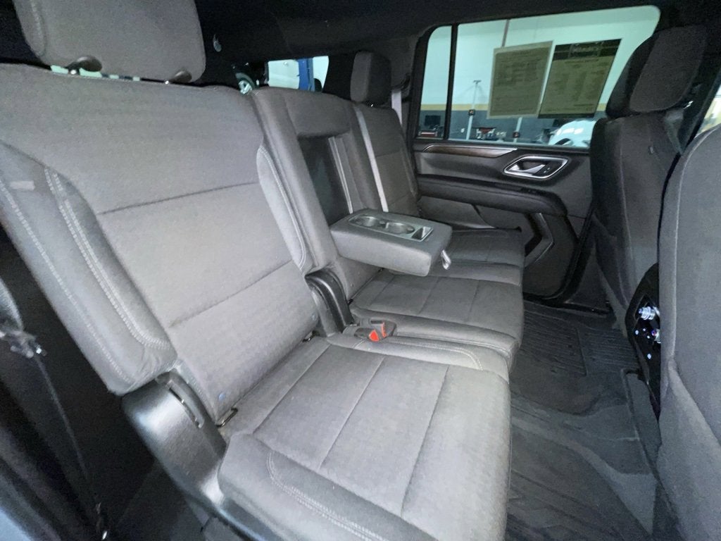 2024 GMC Yukon XL SLE