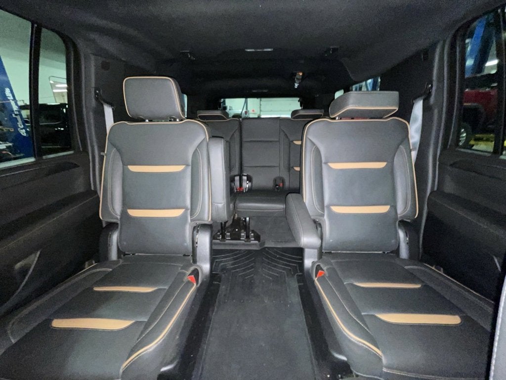 2024 GMC Yukon XL AT4