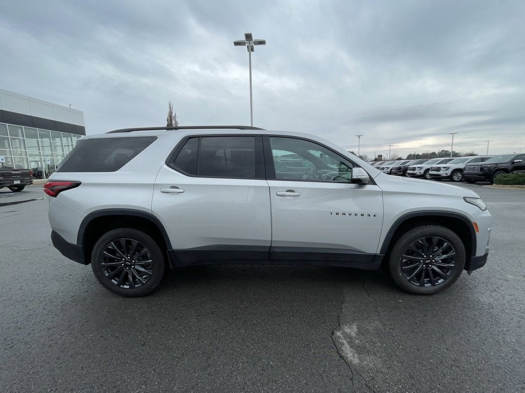 2022 Chevrolet Traverse RS