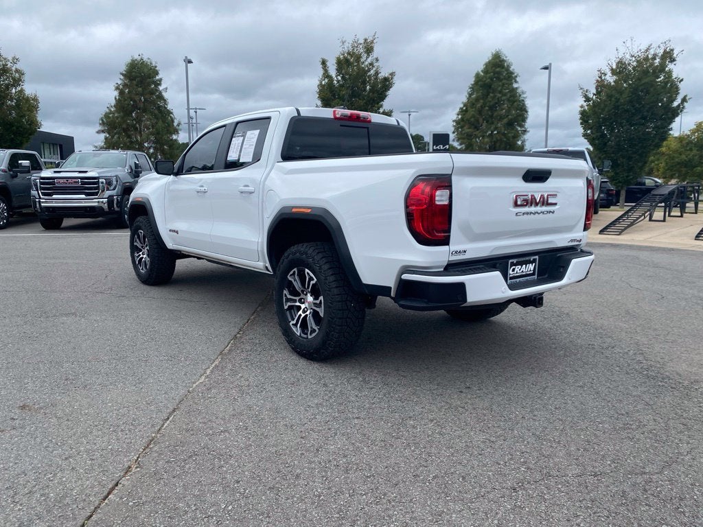 2025 GMC Canyon AT4
