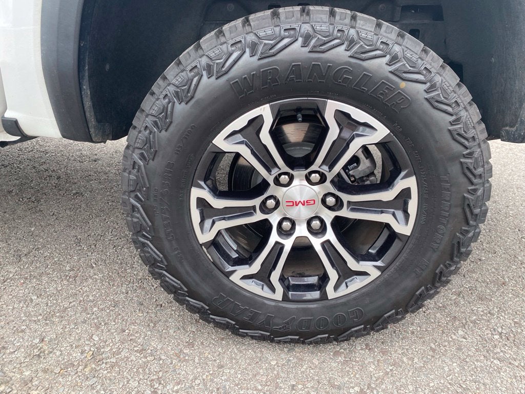 2025 GMC Canyon AT4