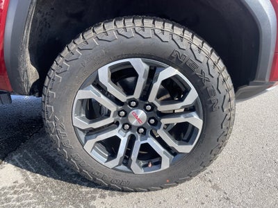 2024 GMC Canyon AT4