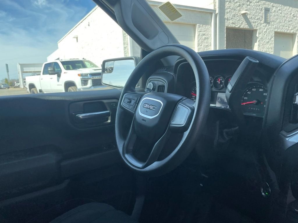 2024 GMC Sierra 1500 Pro