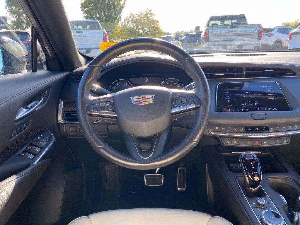 2023 Cadillac XT4 FWD Sport