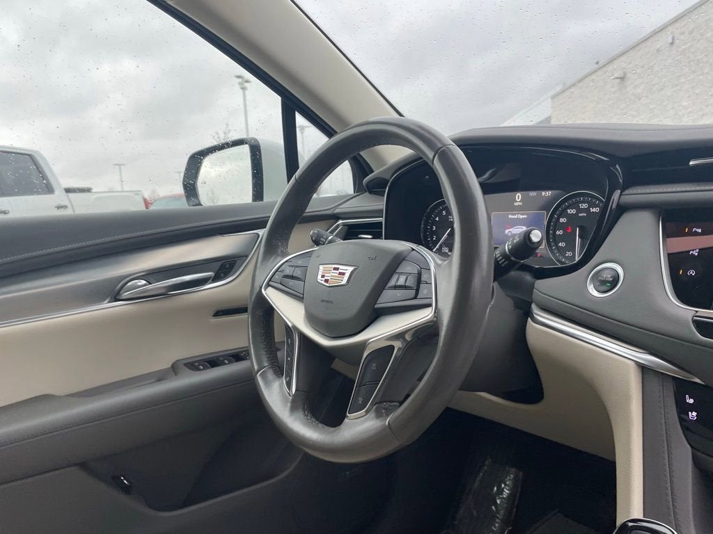 2021 Cadillac XT5 Premium Luxury