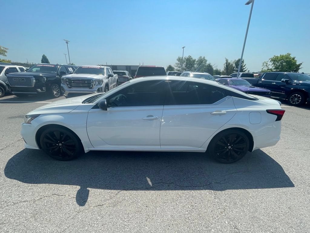 2022 Nissan Altima 2.5 SR