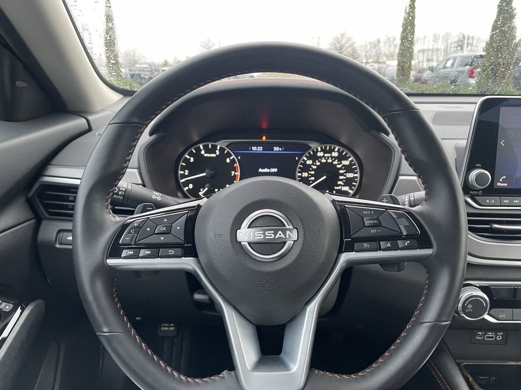 2025 Nissan Altima SR