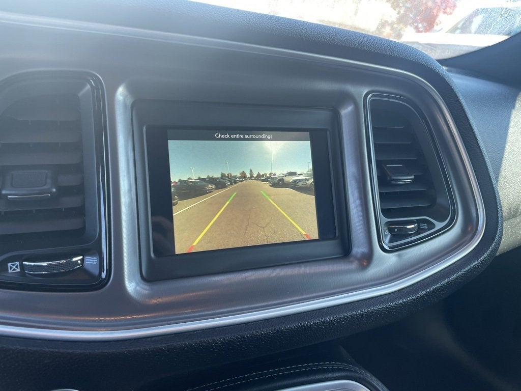 2022 Dodge Challenger SXT