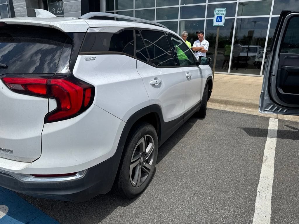2020 GMC Terrain SLT
