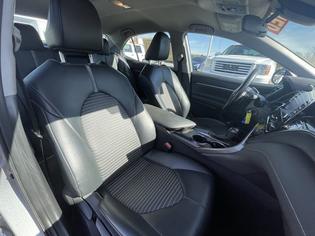 2021 Toyota Camry SE Nightshade