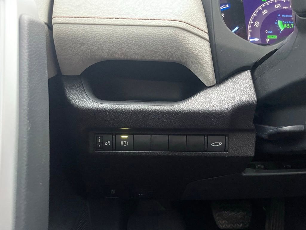 2023 Toyota RAV4 Hybrid XLE Premium