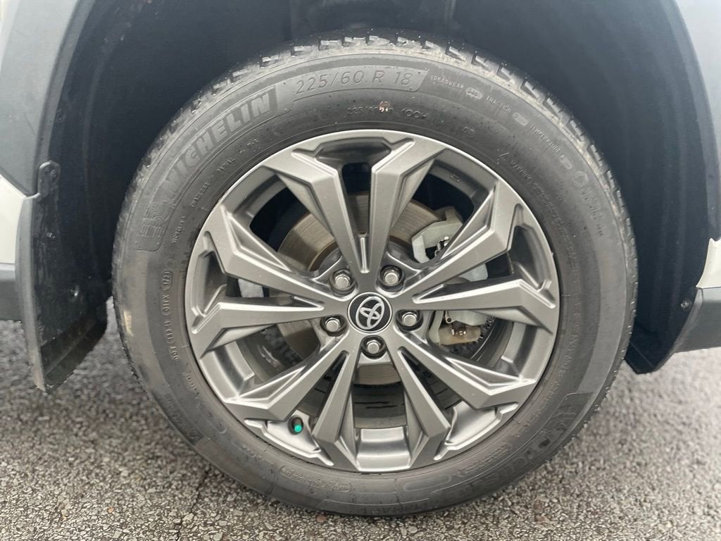 2023 Toyota RAV4 Hybrid XLE Premium