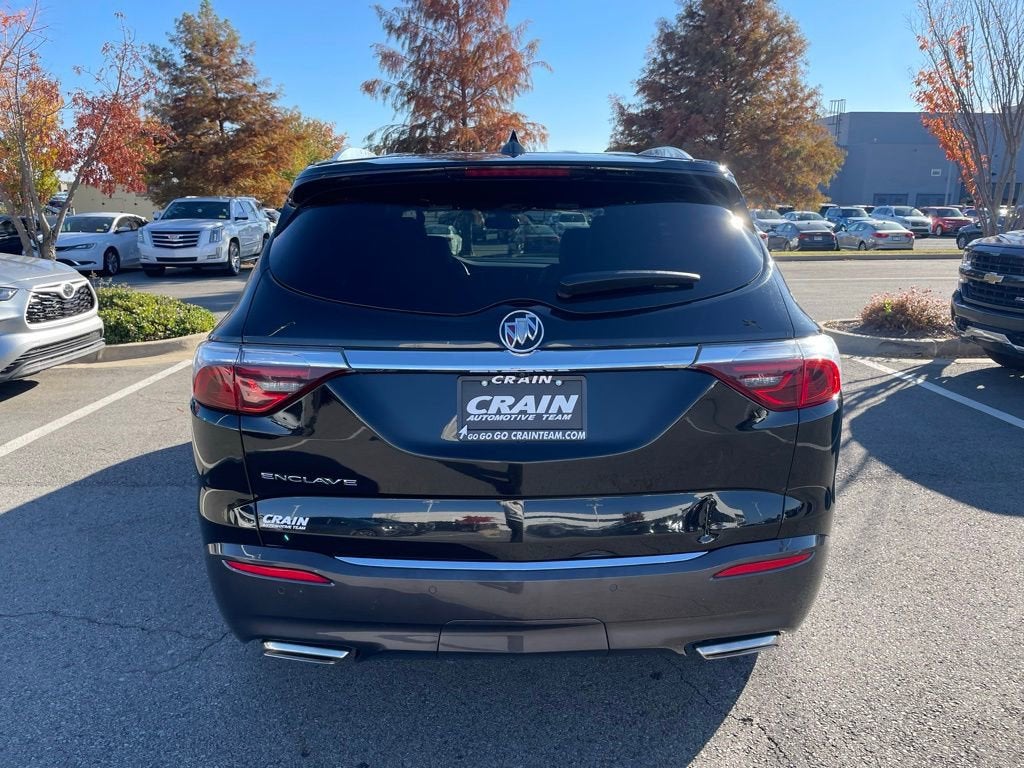 2023 Buick Enclave Essence