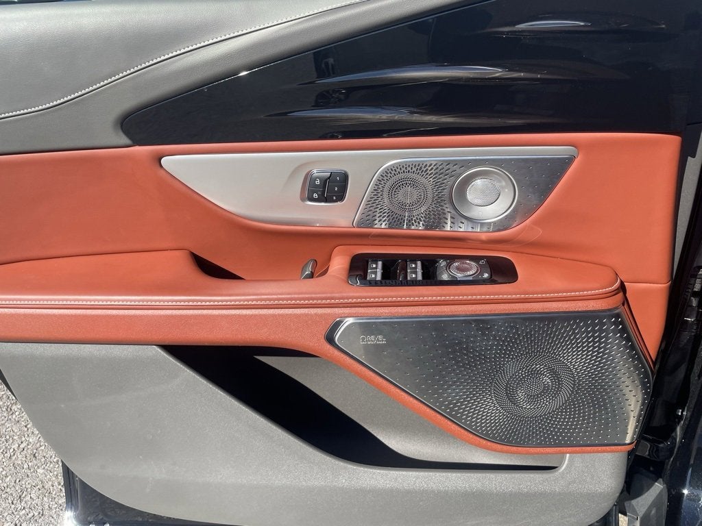 2024 Lincoln Nautilus Black Label