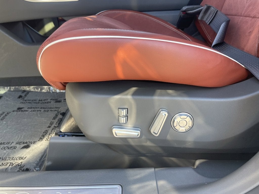 2024 Lincoln Nautilus Black Label