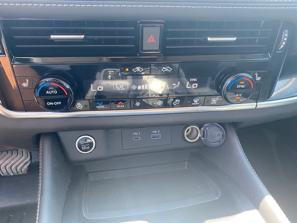 2022 Nissan Rogue SL