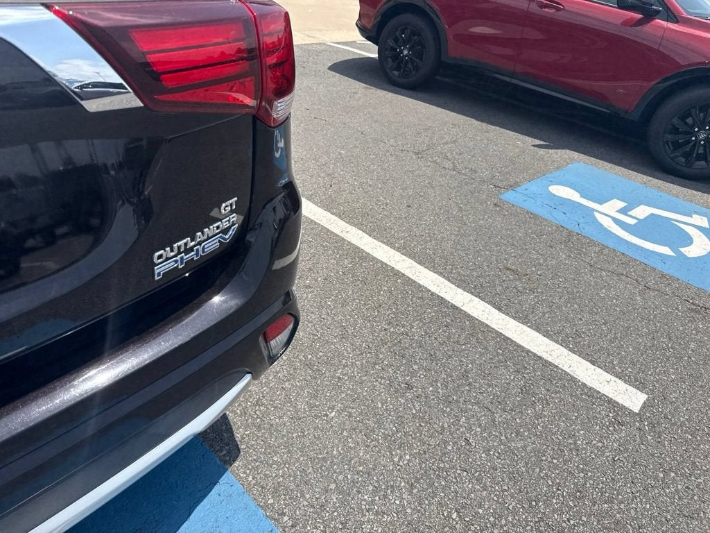 2018 Mitsubishi Outlander PHEV SEL